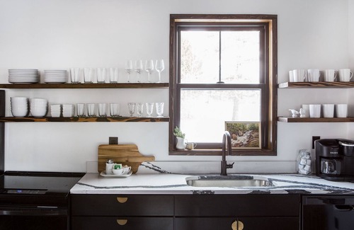 Speculator Casa | Outdoor Sauna, Hiking, Ski at Oak Mountain, and Private Chef Available