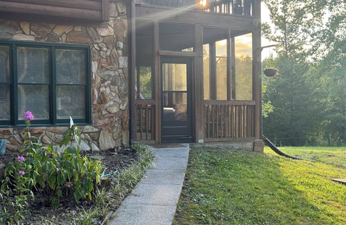 Esom Hill Apartamento | Outdoorsy & Relaxation-Focused