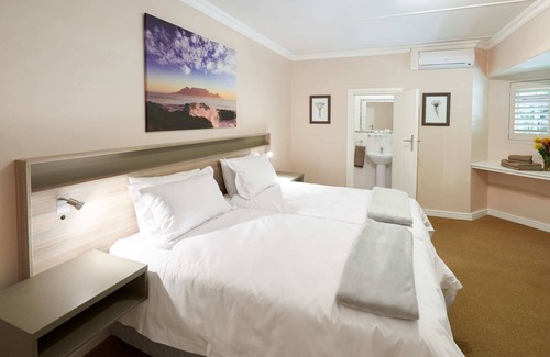 George Cama Y Desayuno | Outeniqua Inn