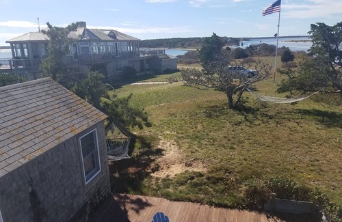 Edgartown Casa | FRENTE AL AGUA DE LUJO COMPUESTO DE 6 DORMITORIOS PLAYA PRIVADA, BARCOS INCLUIDOS, PERROS BIENVENIDOS