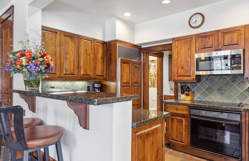 Jackson Condominio | Puesto avanzado: Grand View 332 - ¡Vistas de Teton, aire acondicionado y distancia a pie de Town Square!