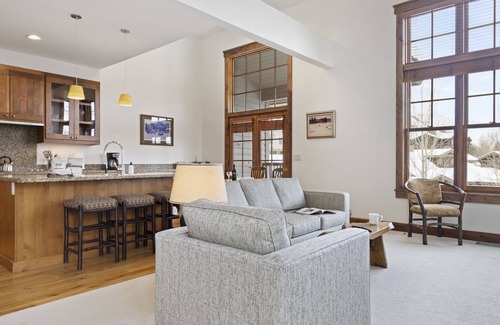 Jackson Condominio | Outpost: Love Ridge 242- Close to town!