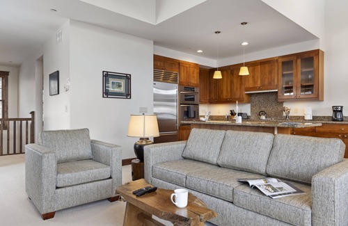 Jackson Condominio | Outpost: Love Ridge 242- Close to town!