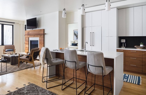 Jackson Condominio | Puesto avanzado: One Town Hill 508