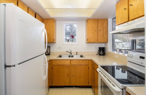 Jackson Condominio | Outpost: Pitchfork 2106 - Walk to Town Square!