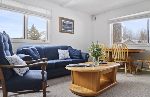 Jackson Condominio | Outpost: Pitchfork 2106 - Walk to Town Square!