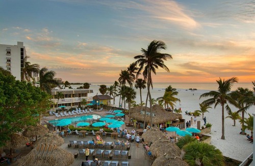 South Island Complejo | Outrigger Beach Resort