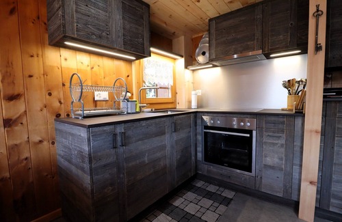 Ayer Chalet De Esquí | Outside : small, lovely, recently renovated individual chalet on 3 floors, suitable for 4 people, ba