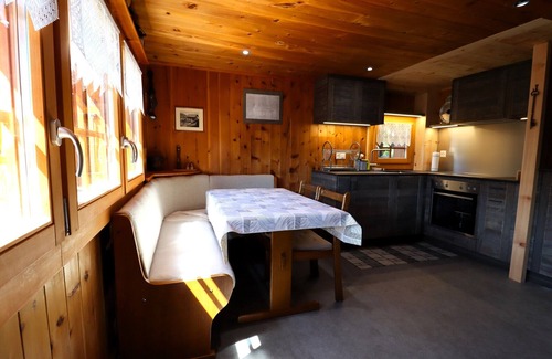 Ayer Chalet De Esquí | Outside : small, lovely, recently renovated individual chalet on 3 floors, suitable for 4 people, ba