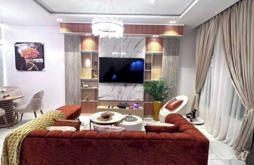 Lagos Casa | Outstanding 3 bedrms w. balcony 24/7 pwr Lekkii