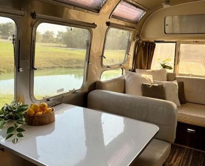 Ennis Casa | Outstanding Airstream Close to Stunning Hiking Trails in Bristol, Texas