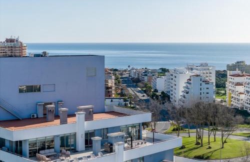 Portimao Apartamento | Outstanding penthouse with amazing sea views