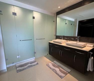 Jimenez Apartamento | OV Casa Regia 324 N condo