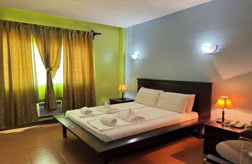 Santa Catalina Hotel | Ovemar Resort Hotel Near Vigan