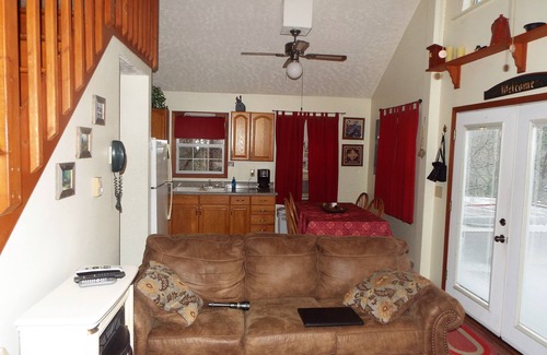 Bryson City Cabina | Over The Edge (cerca del Nantahala Outdoor Center) WiFi Hot Tub