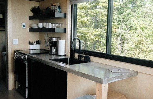 Beaver Bay Cabina | Overlook Tiny Home