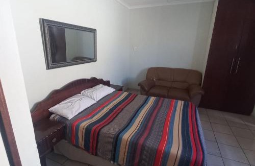 Wynberg Casa | Overnight Lodge
