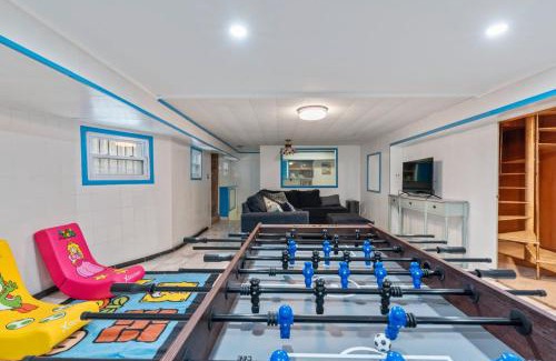 Atlantic City Apartamento | Oversized Family Beach Block Duplex with Game Room
