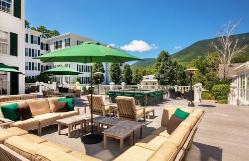 Manchester Apartamento | Oversized Retreat | King Suite + Flavorful Cuisine