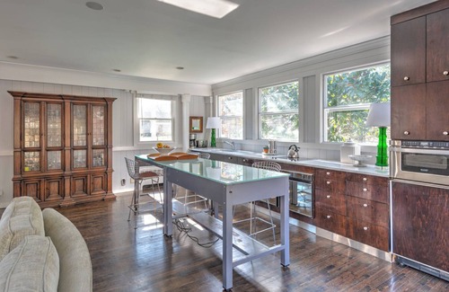 Bridgehampton Casa | Oversized Rooms, Outdoor Living Spaces, Close to Ocean