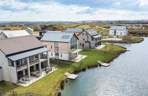 Warmwell Casa | Overton Island 11 (OI11), Silverlake, Dorset