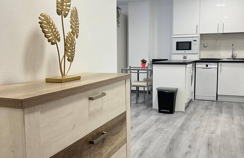 Centro de Oviedo Apartamento | Centro Oviedo (Estudio1 Rosal) ¡A un minuto del Ayuntamiento!