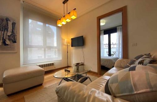 Las Campas y San Claudio Apartamento | Oviedo Soja City, a minutos del centro VUT-4679-AS