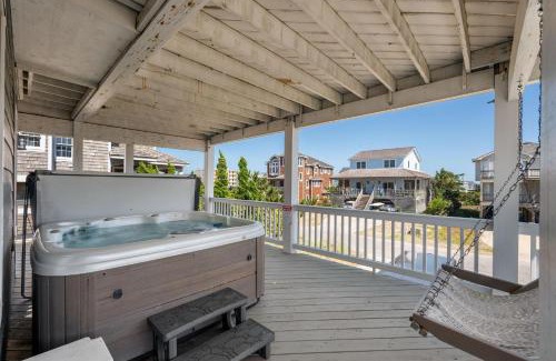 Nags Head Casa | OW17 Mama Burt's
