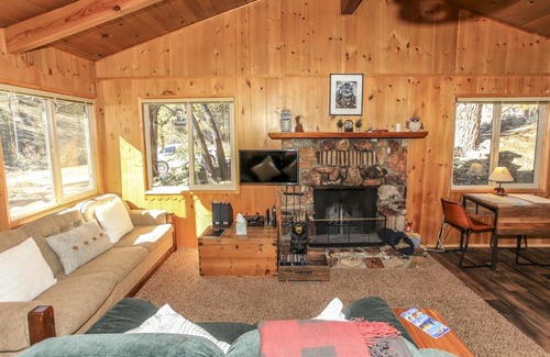 Fawnskin Casa | Owl Cabin