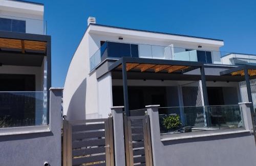 Nea Iraklitsa Apartamento | owl house