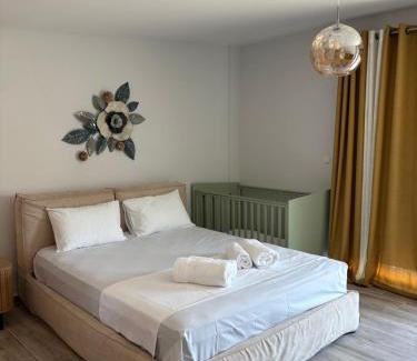 Nea Iraklitsa Apartamento | owl house