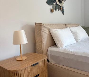 Nea Iraklitsa Apartamento | owl house