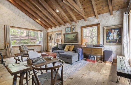 Idyllwild Chalet De Esquí | Owl Pine Cabin on Strawberry Creek
