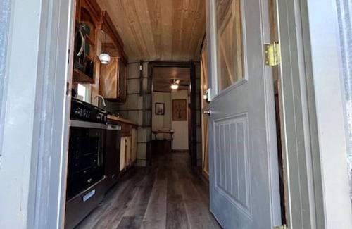 Elmdale Apartamento | Owls Nest Silo - 100 y/o converted concrete silo