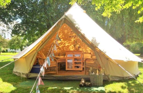 South Leigh Otro | Oxford Riverside Glamping