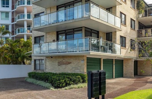 Tuncurry Apartamento | Oxley 5 on the Tuncurry foreshore.