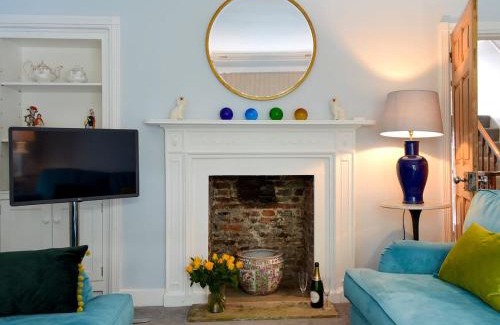 York Casa | Oxtoby's Upstairs