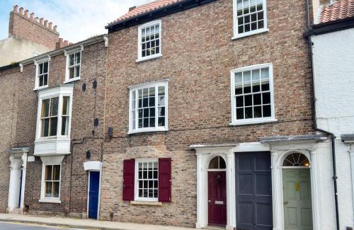 York Casa | Oxtoby's Upstairs