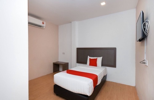 Miri Hotel | OYO 1111 Harmony Stay