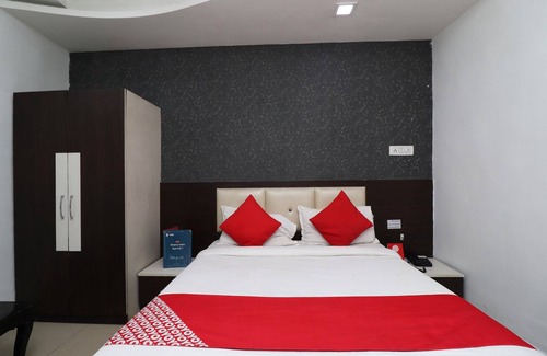 Gwalior Hotel | OYO 11943 Hotel Yugantar Palace