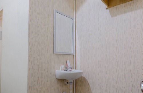 Malang Hotel | OYO 1293 Dei Residence Arjosari