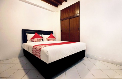 Menteng Hotel | OYO 146 Menteng Residence Near Kementerian Perencanaan Pembangunan Nasional/Badan Perencanaan Pembangunan Nasional (Kementerian PPN/Bappenas)