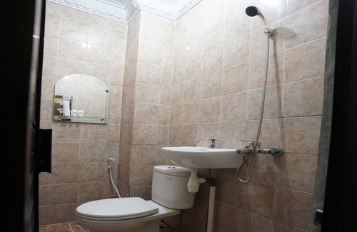 Manado Hotel | OYO 2486 Bahana Guest House