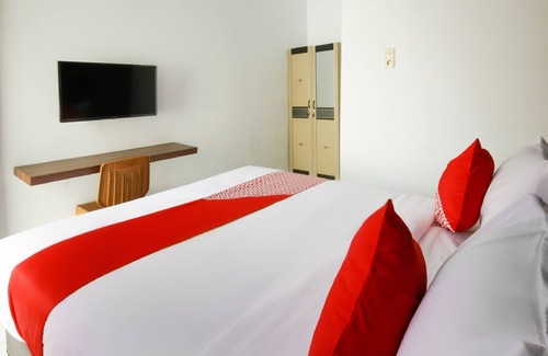 Medan Hotel | OYO 2940 Papakoel Guest House