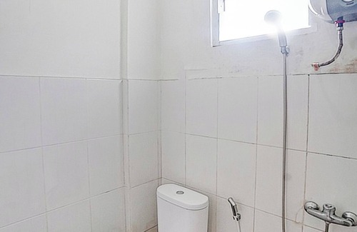 Medan Hotel | OYO 3051 Stm Suite Near Amplas Bus Terminal