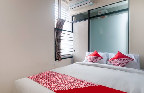 Tangerang Hotel | OYO 3216 Ellegan Residence