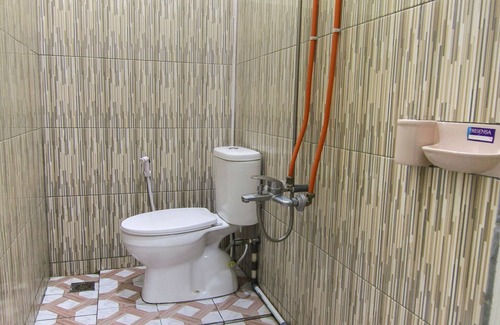 Medan Hotel | OYO 3334 Ratu Residence