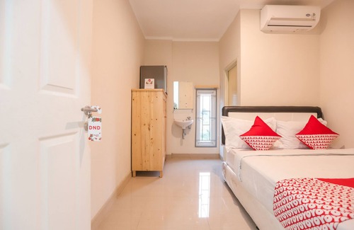 Pagedangan Hotel | OYO 387 Alfa Guest House
