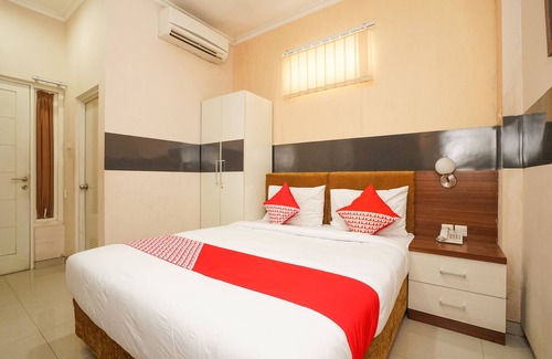 Surabaya Hotel | OYO 450 Semampir Residence
