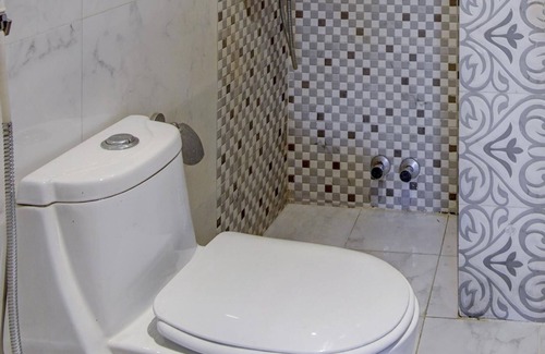 Sari Street Hotel | OYO 582 Al Tamayoz Al Raqi Al Salamah